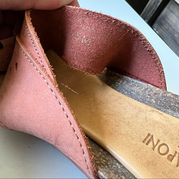 Massino Caponi Slip on wedge sandal with flower detail 7.5 - Picture 13 of 13